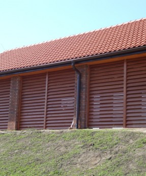 Деревянные элементы фасада дома